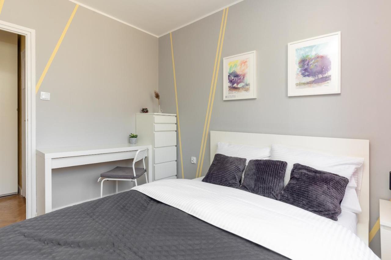 Krasinski Garden 2-Bedroom Apartament Варшава Экстерьер фото